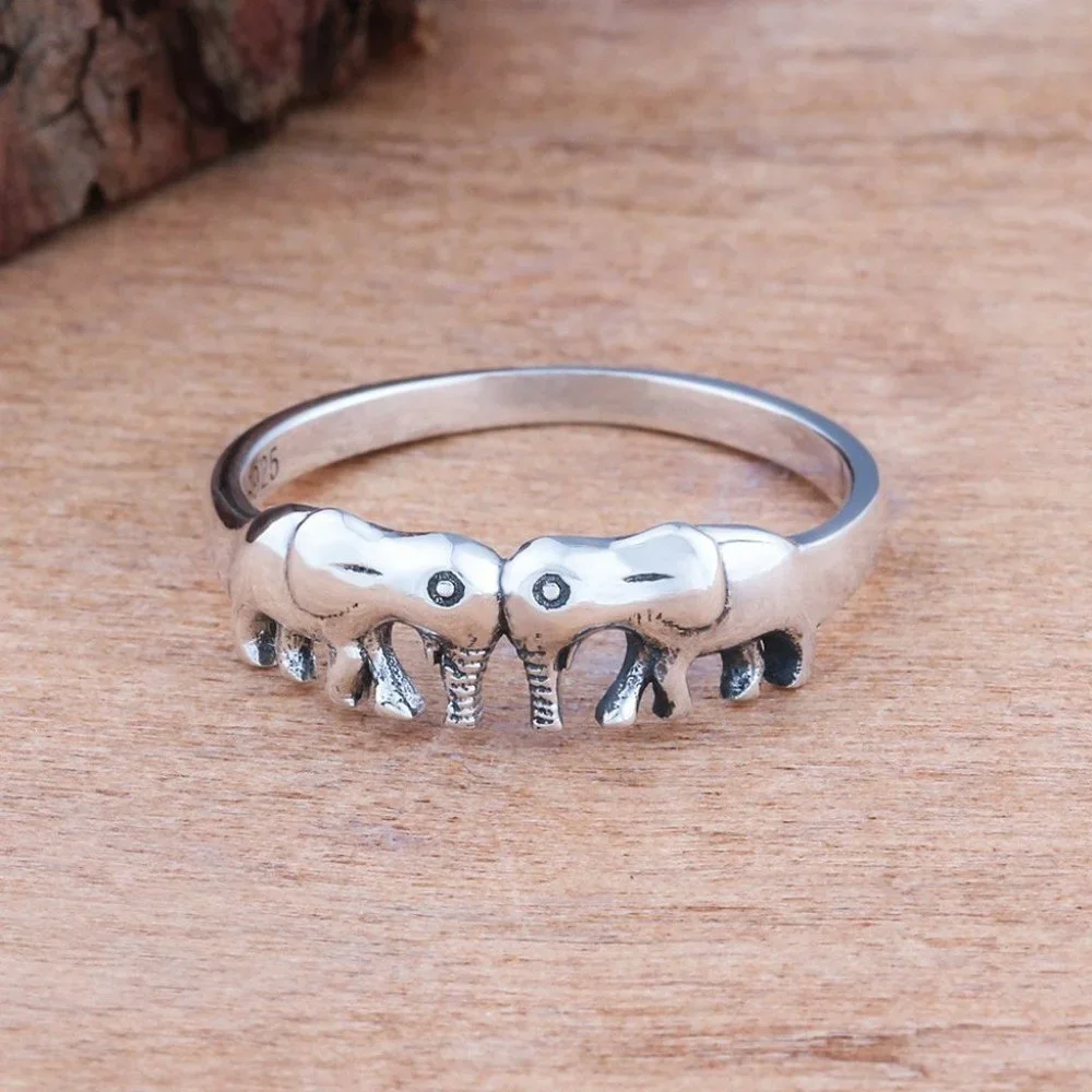 ❤️925 Silver Plated Symmetric Lovely 2 Elephants Stylish Ring, GPMB1455